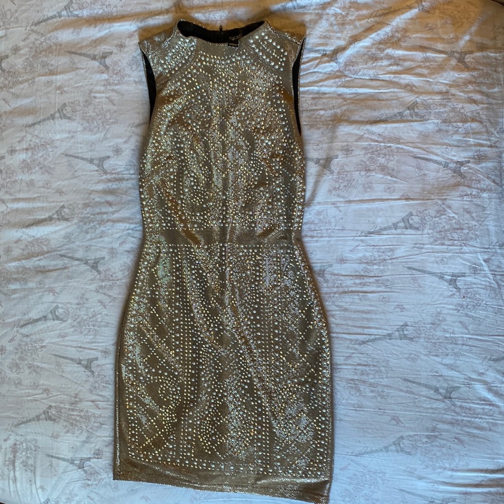 Midi gold elegant dress